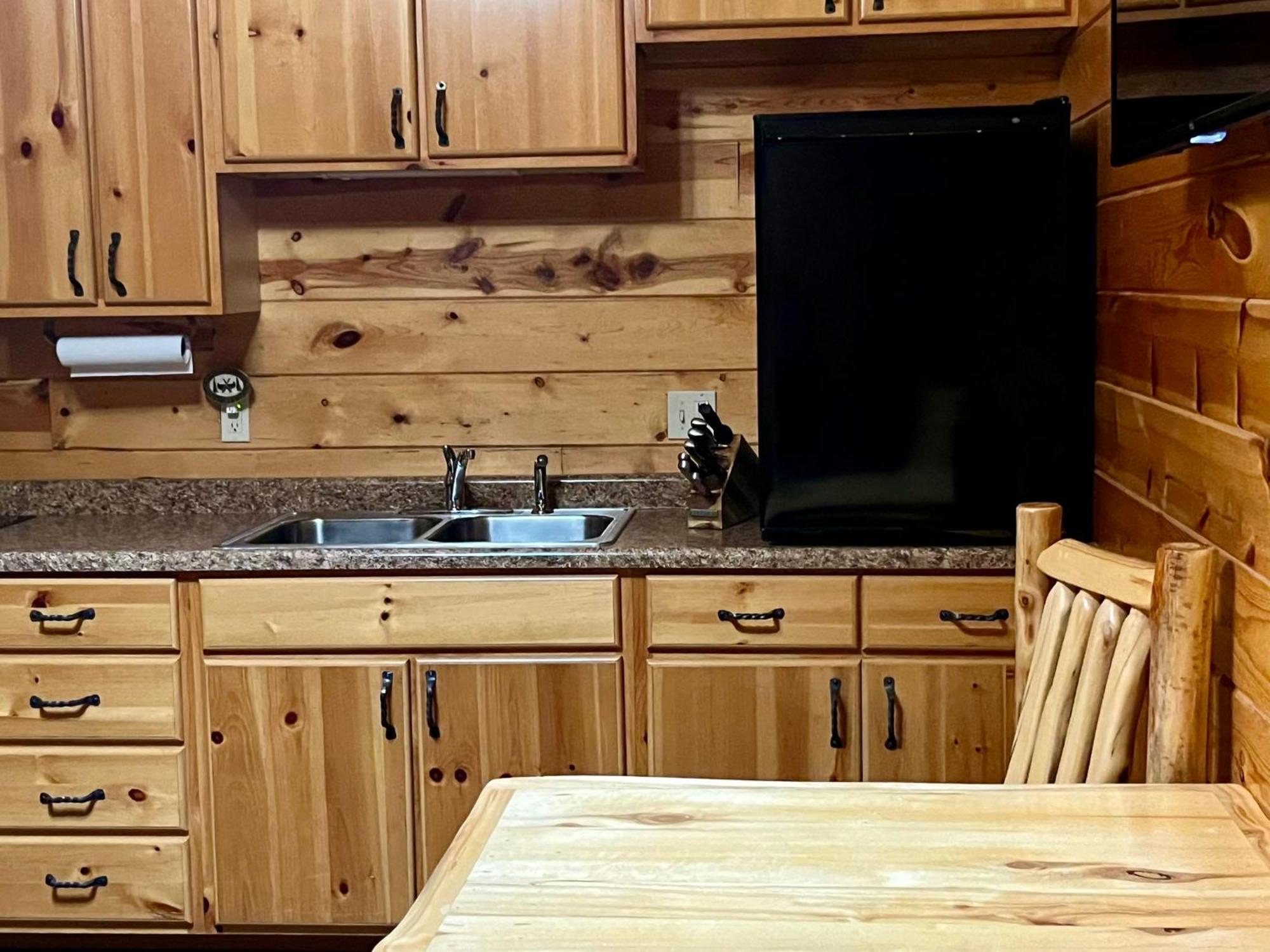 Badlands Frontier Cabins Wall Zewnętrze zdjęcie