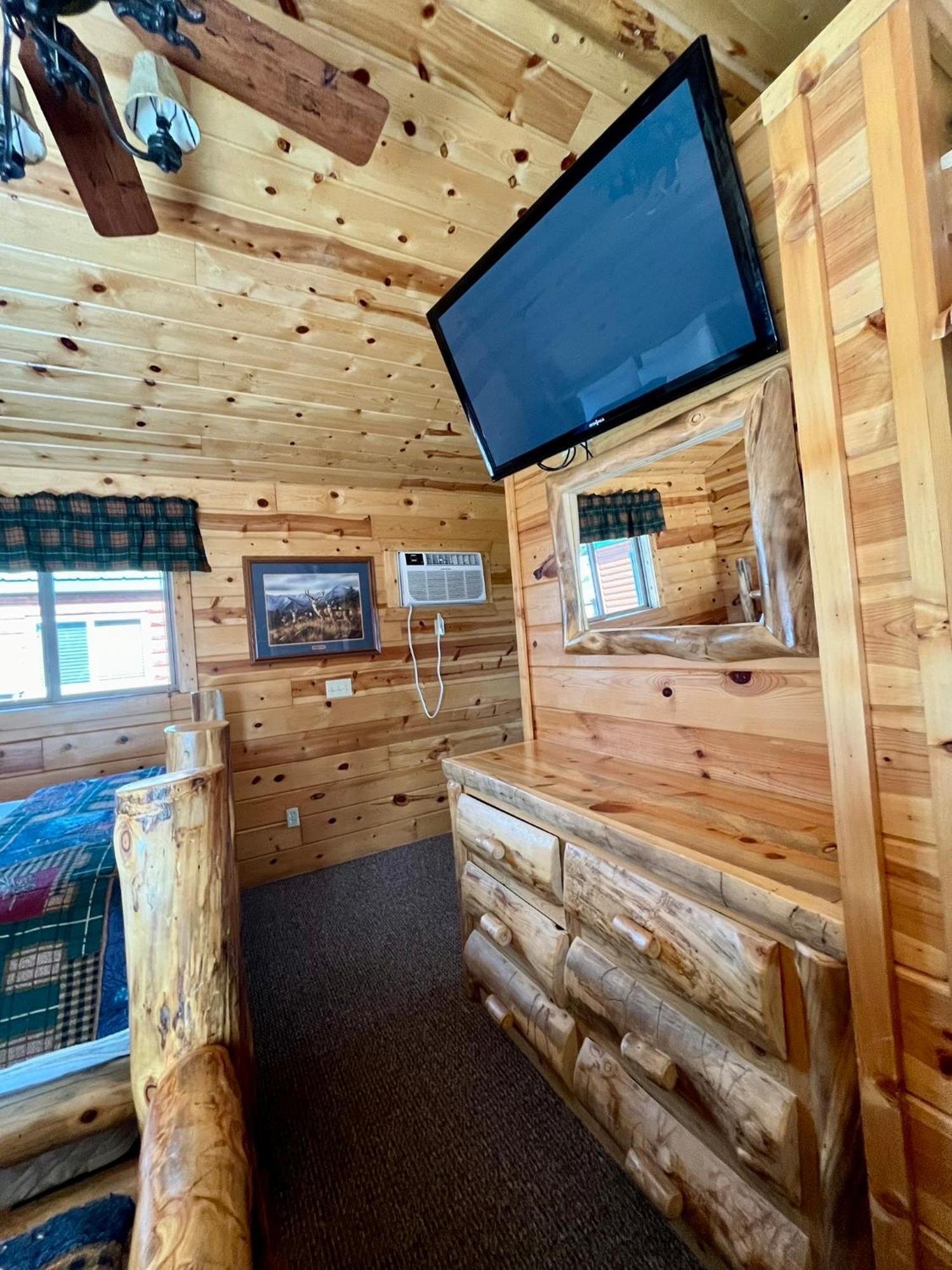 Badlands Frontier Cabins Wall Zewnętrze zdjęcie